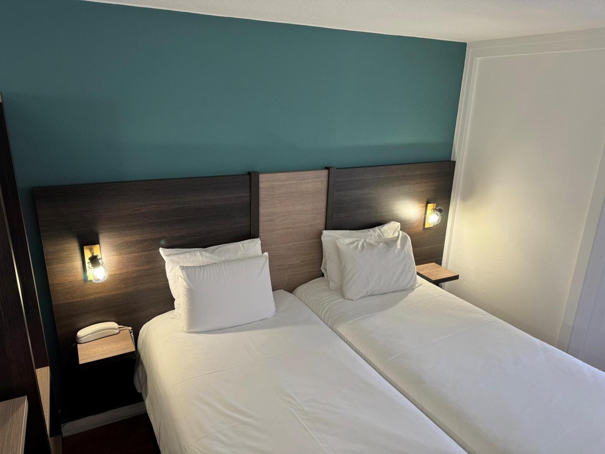 Kyriad Hotel 3*